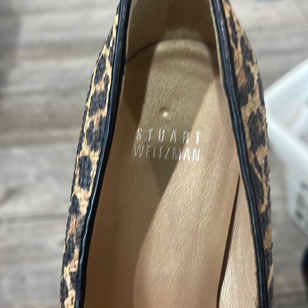 Stuart Weizmann platform size 9
